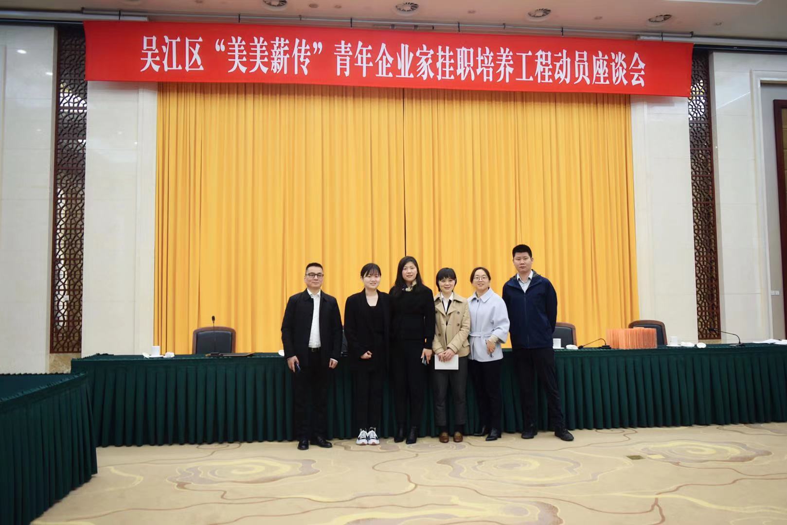 c847353bf9019ffdba1a81587f637cd.jpg
